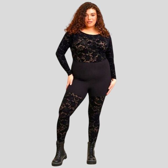 TORRID Full LengthโFlocked Lace Rose Black Skull Catsuit 2X - Picture 2 of 13